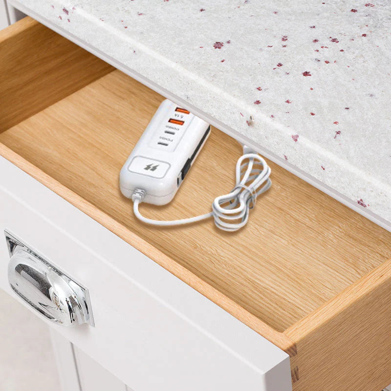 ⚡ 50% OFF – Multi-Function Fast Charger 2PD + 2USB! 🔌📱 66W, Built-in Type-C Cable, Safely Charges 4 Devices Simultaneously